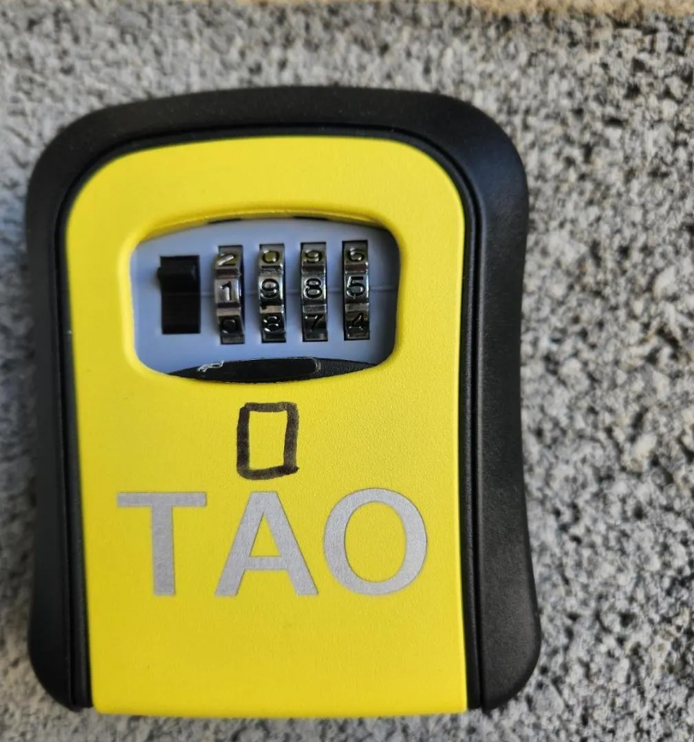 Tao-World Of Rowlands 黑桃睡梦馆-罗兰之域 Daire Adelaide Avustralya